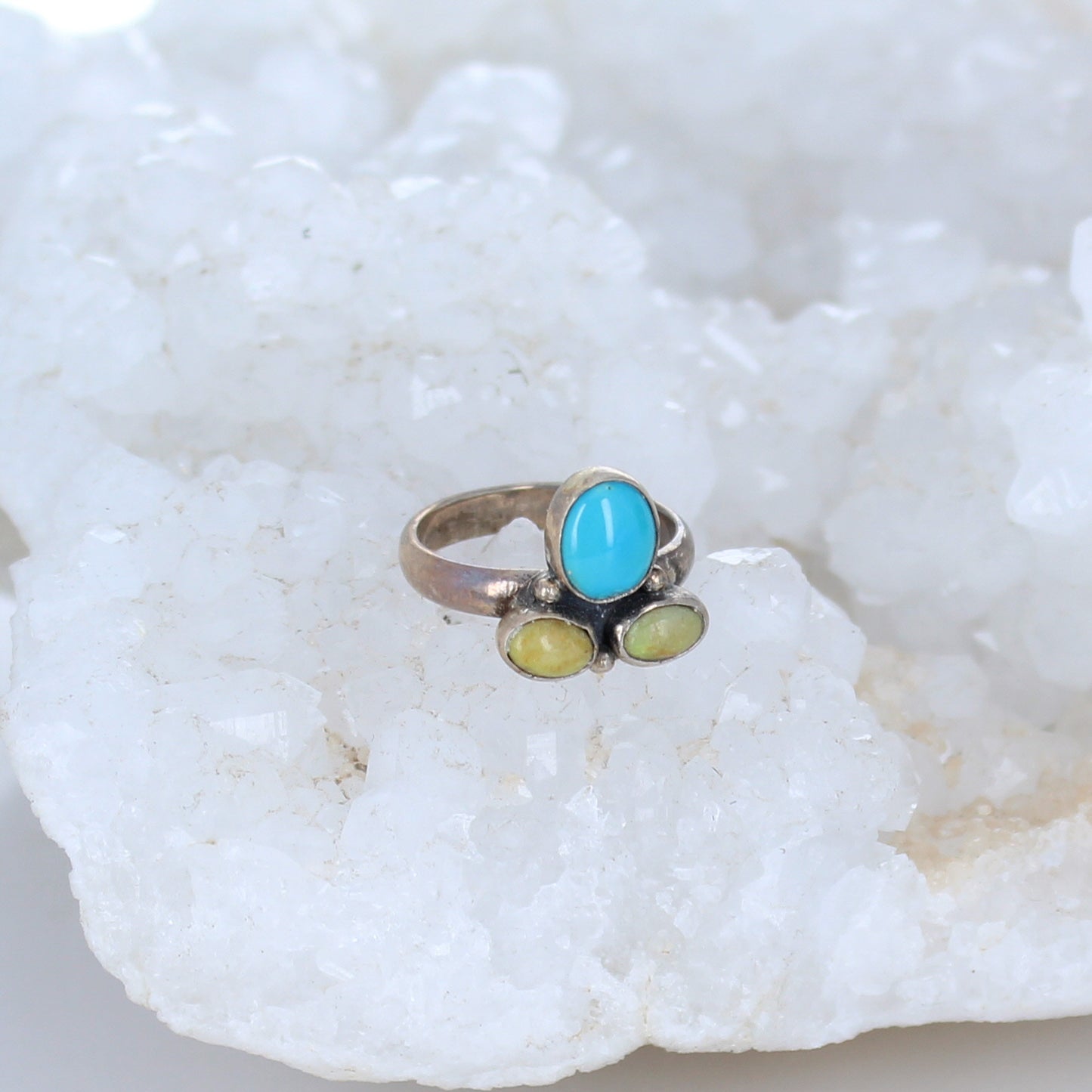 RING Sleeping Beauty Turquoise Gaspeite Floral Size 6.5 -NewWorldGems