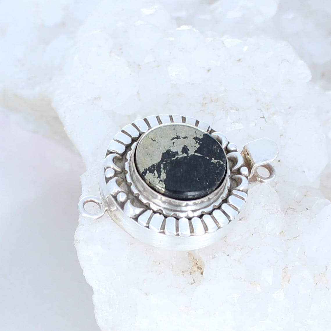 Apache Gold Clasp Sterling 14mm Round Moon Lotus Petal -NewWorldGems
