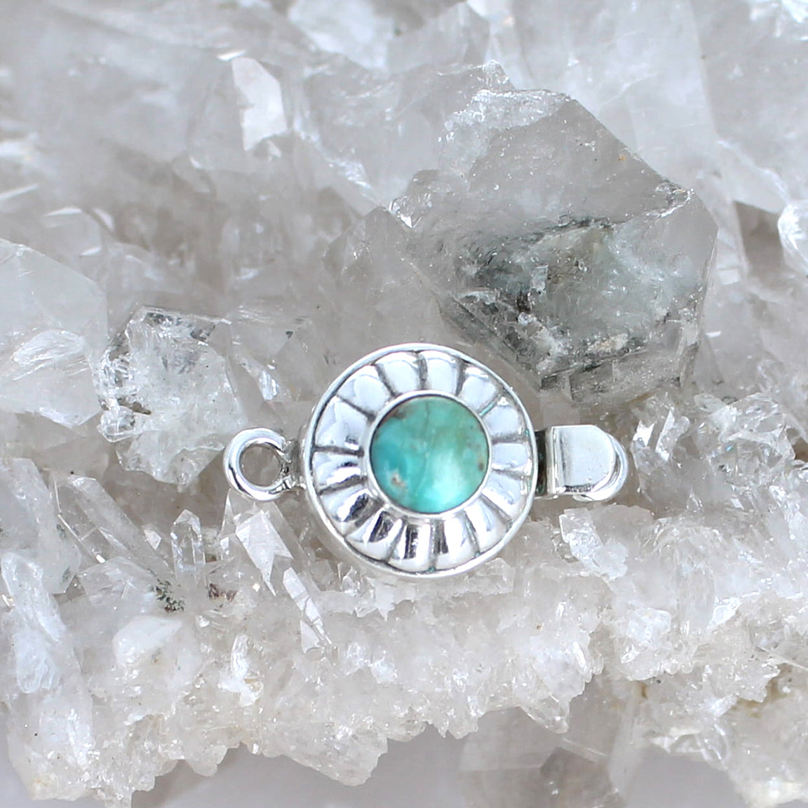 Carico Lake Turquoise Clasp Southwestern Button Design 6mm