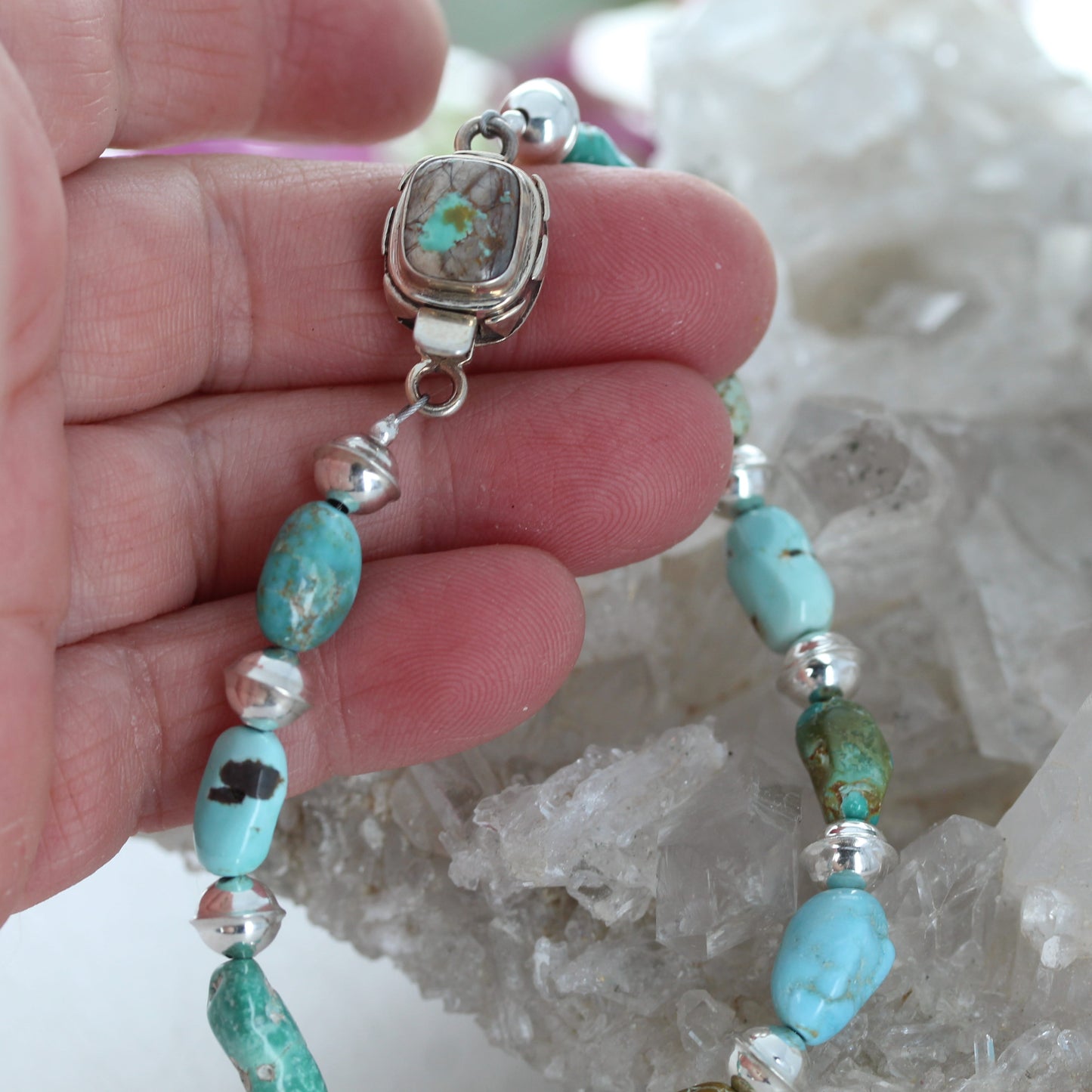 AAA Carico Lake Turquoise Bracelet Sterling Silver Navajo Pearls NewWorldGems