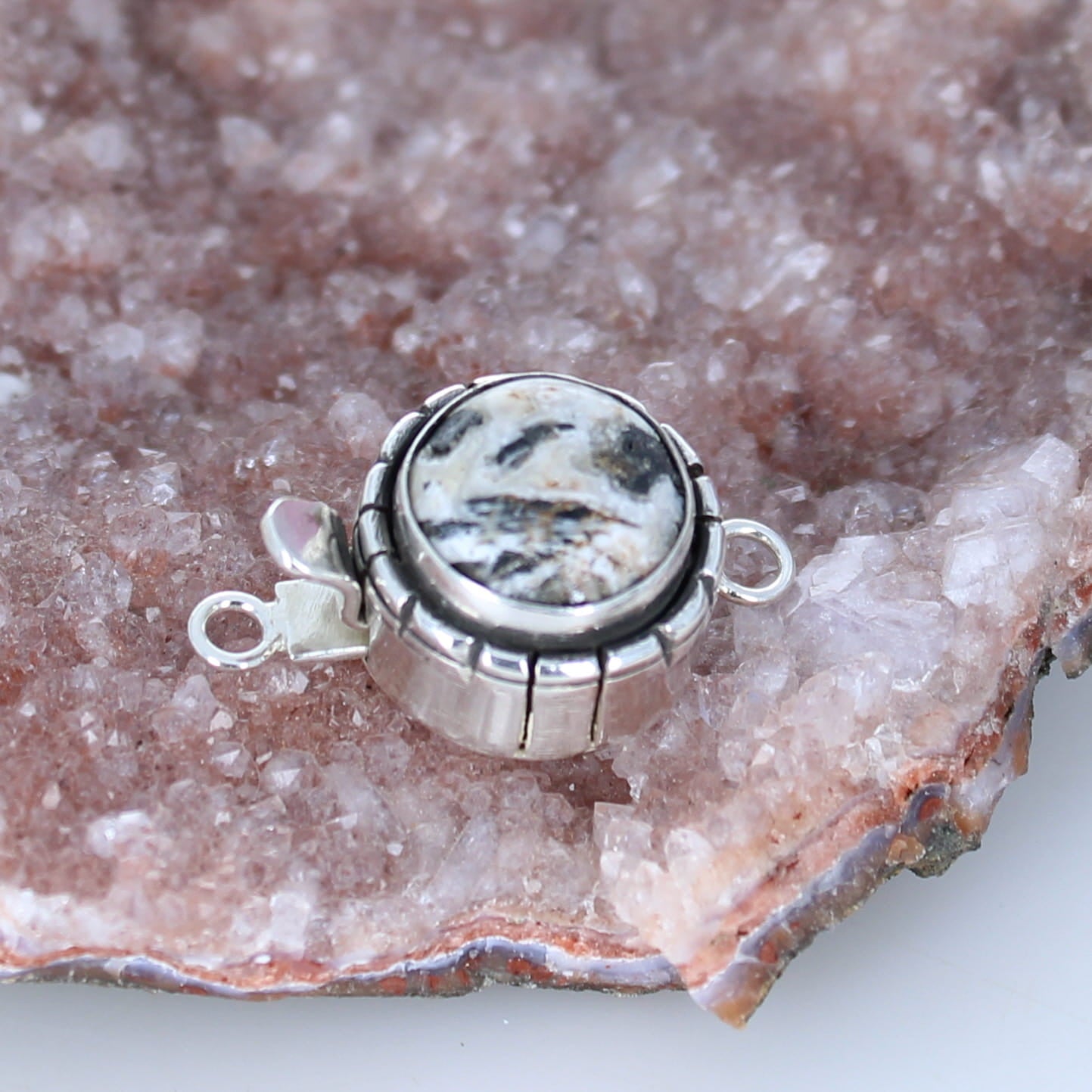 Large White Buffalo Clasp Sterling Round 12mm Southwest Style -NewWorldGems