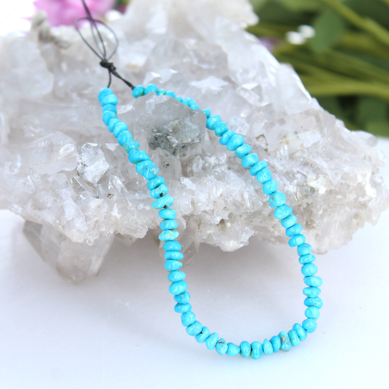 Kingman Turquoise Beads Nuggets 4mm 8"