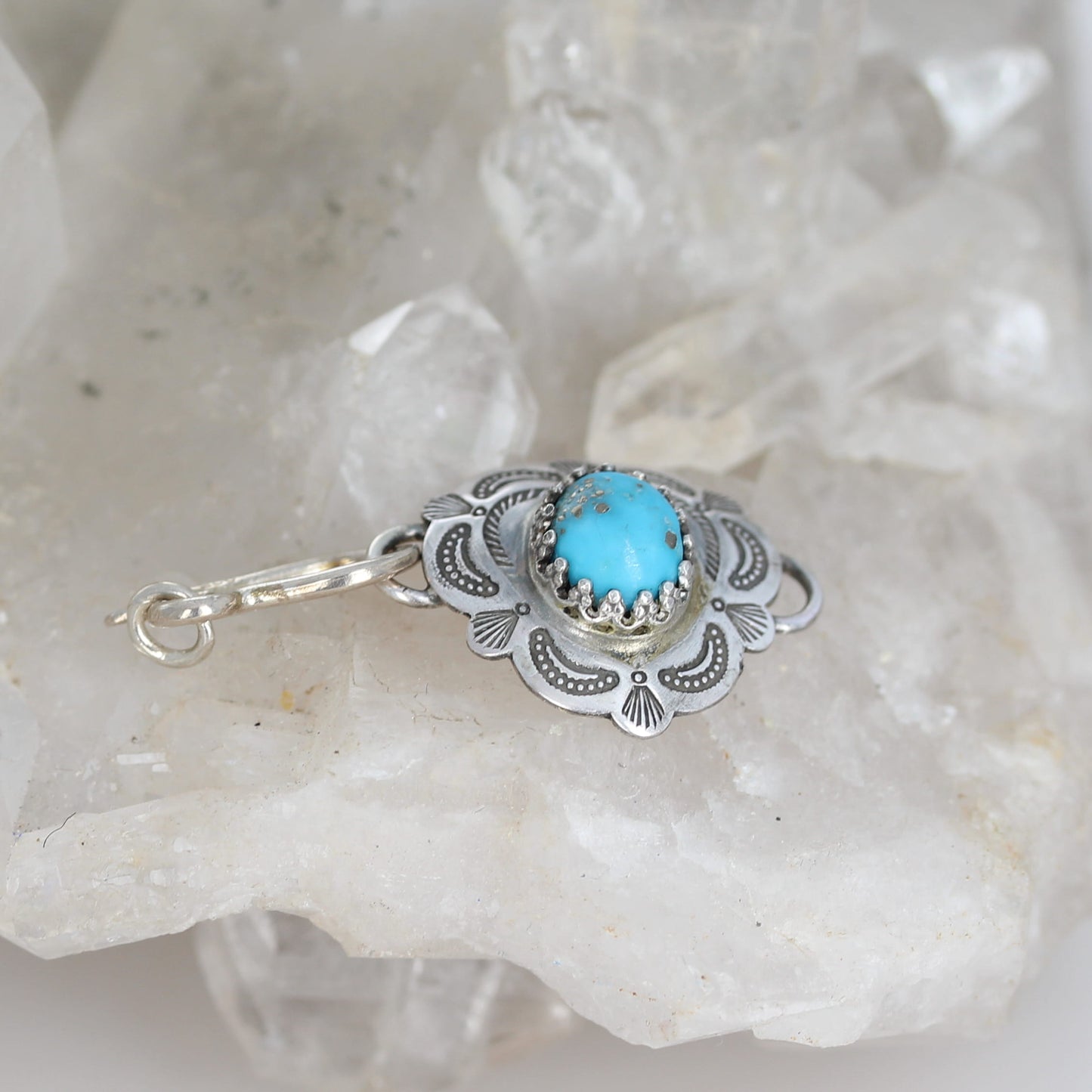 Ithaca Kingman Turquoise Clasp Sterling Heart Shaped Southwest Hook Style