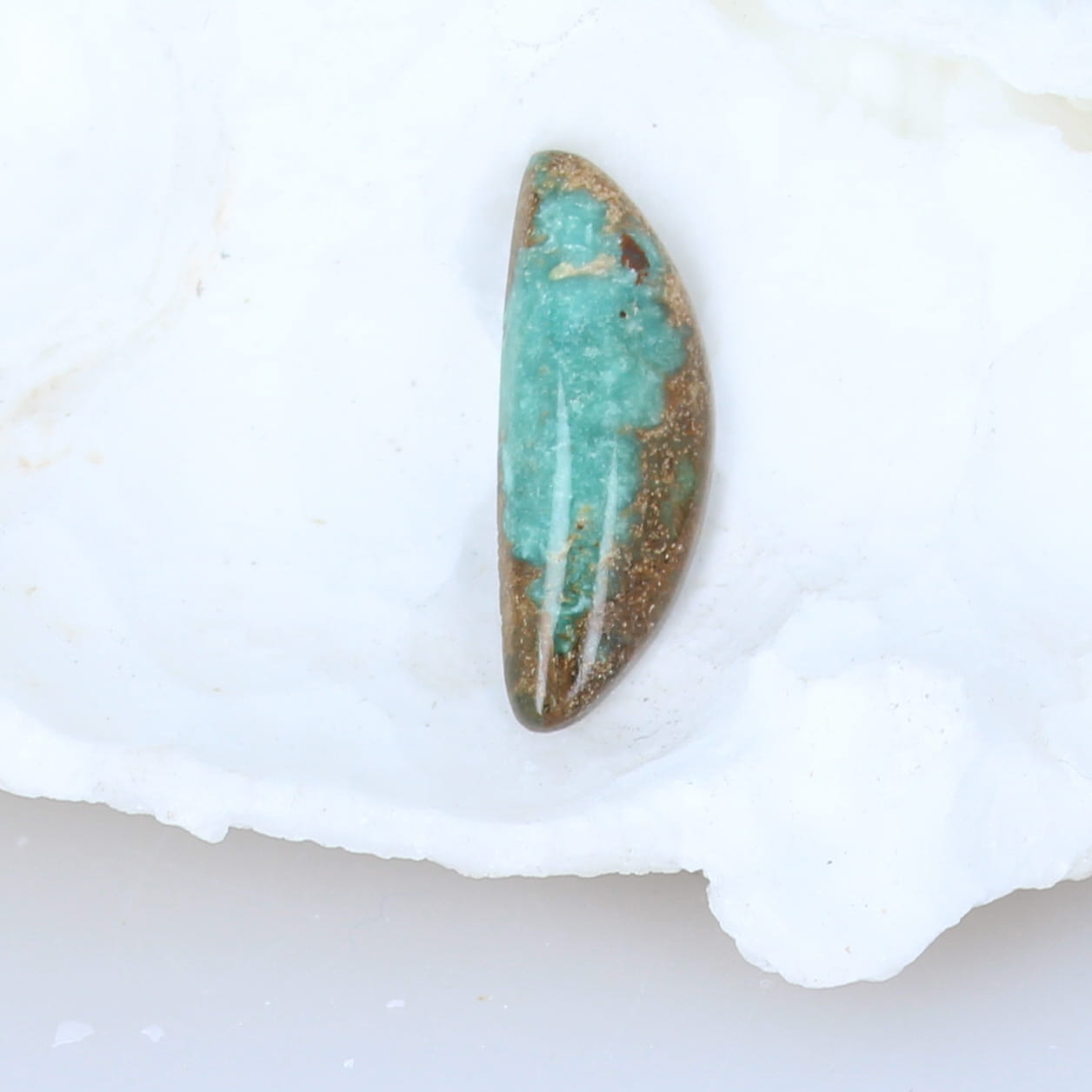 Carico Lake Turquoise Crescent Moon Cabochon -NewWorldGems