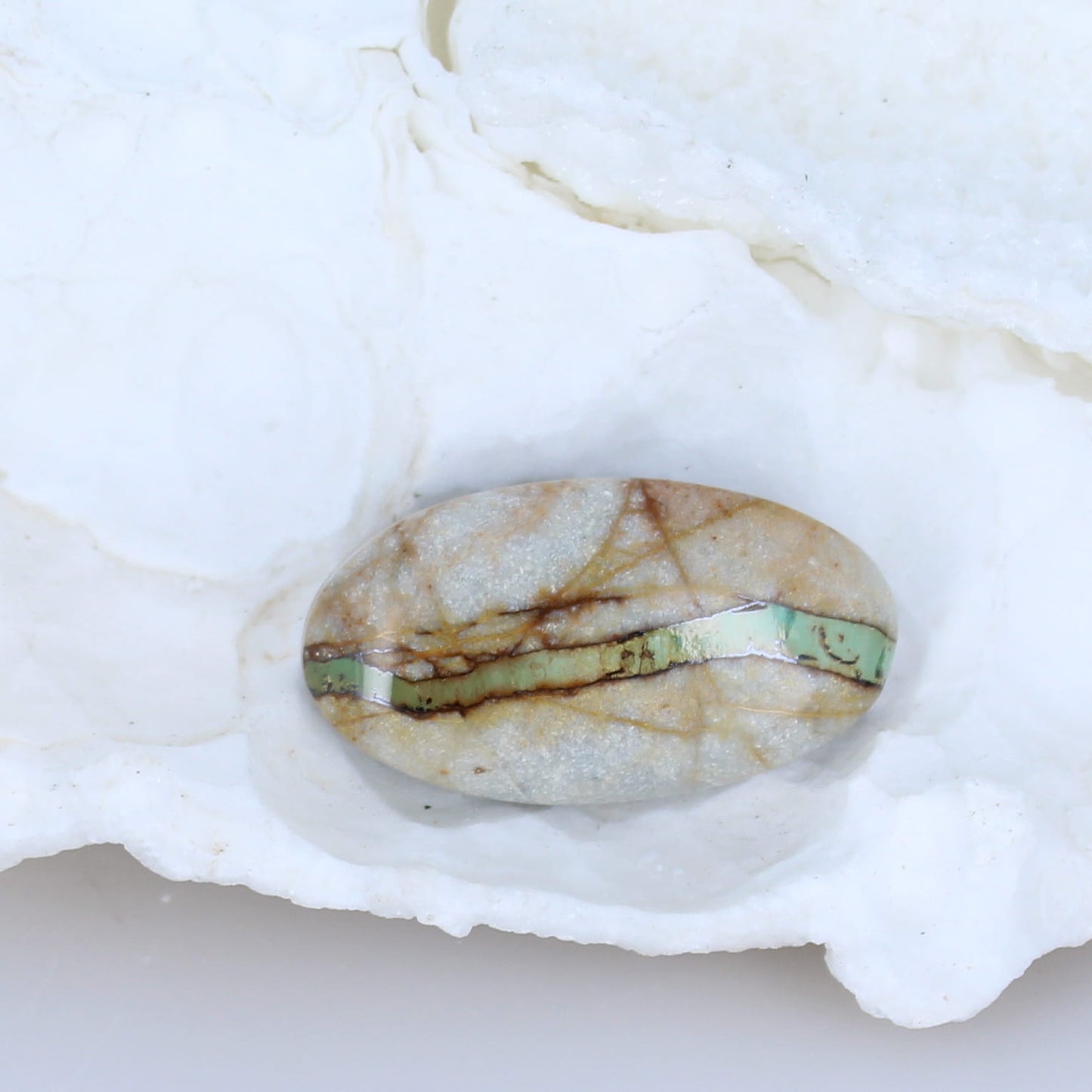 Royston Turquoise Cabochon Olive Ribbon Oval 35x19mm -NewWorldGems