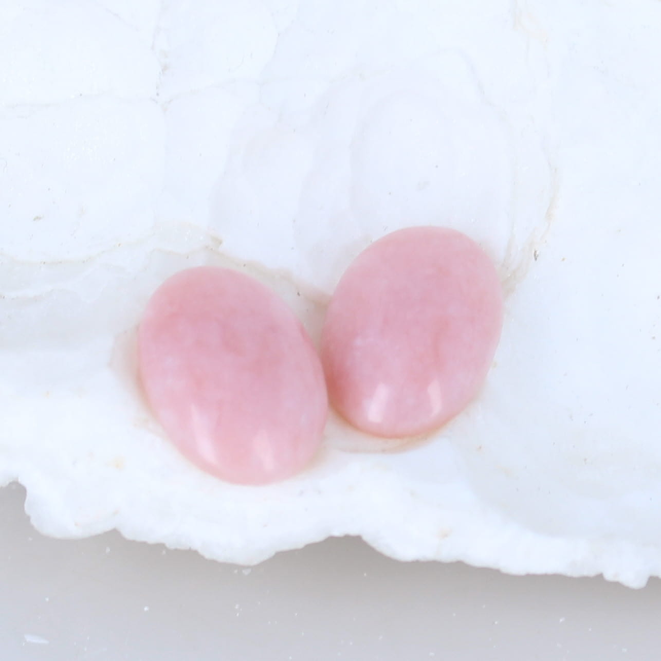 ROSE PERUVIAN OPAL Cabochon Large 18x13mm Pair -NewWorldGems