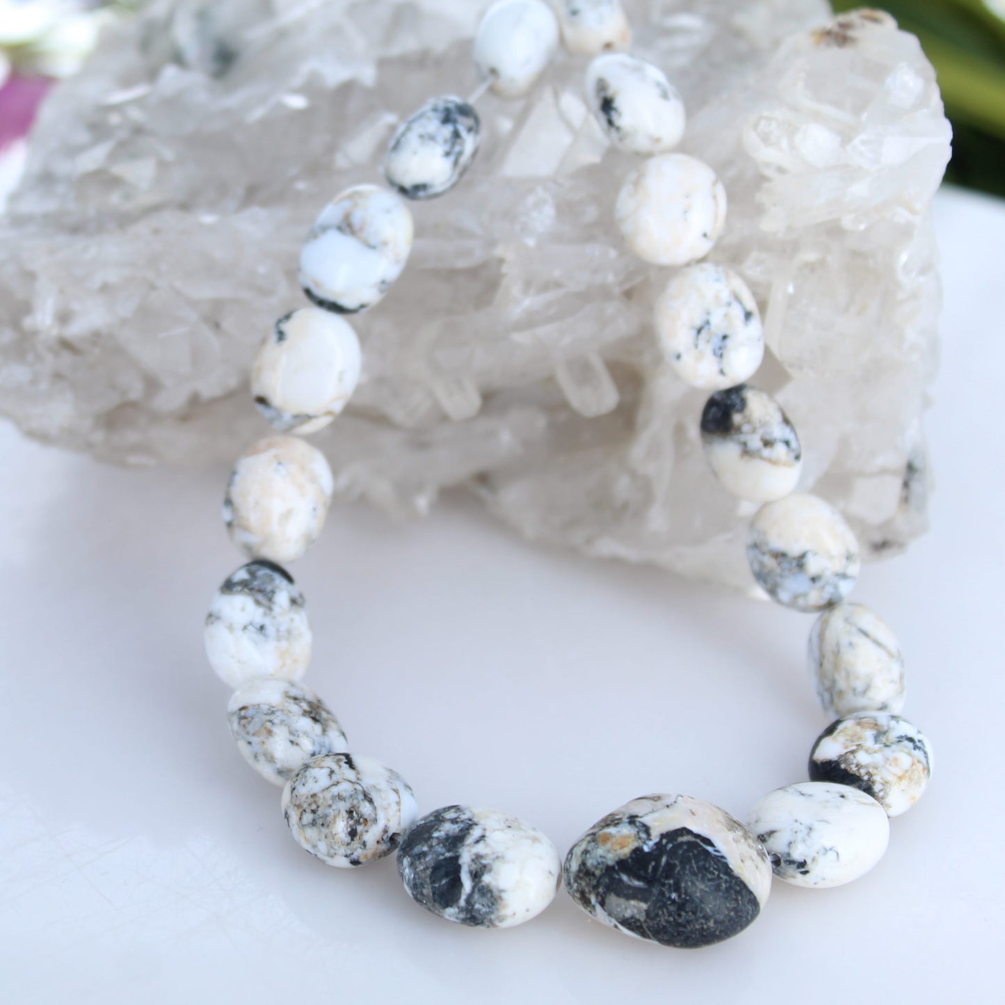 WHITE BUFFALO Turquoise Graduated Large Oval Beads Nevada 10" #2