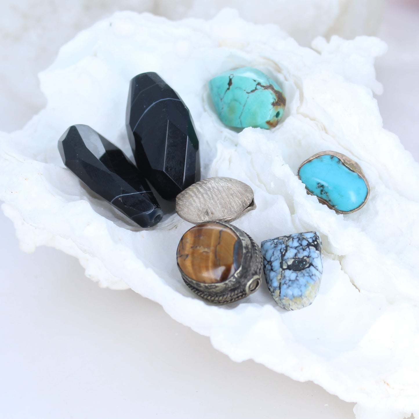 Assorted Centerpiece Beads Turquoise Tigereye Lapis Agate 7 Pcs -NewWorldGems