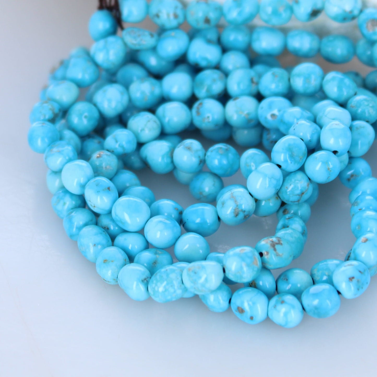 Gorgeous BLUEBIRD Mine Turquoise Beads 6.5mm 16"