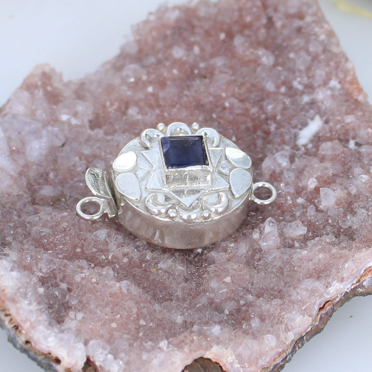 Dark Midnight Blue Iolite Clasp Faceted Cushion 6mm Sterling -NewWorldGems