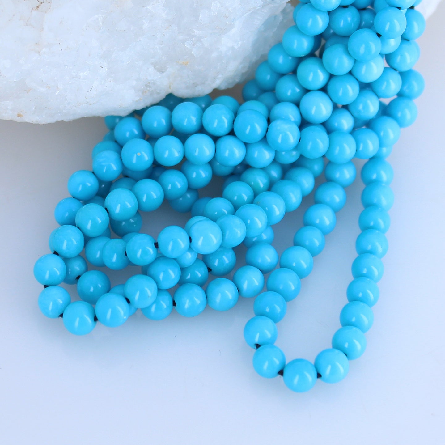 AAA SLEEPING Beauty Turquoise Beads Round 4.5mm 18" -NewWorldGems