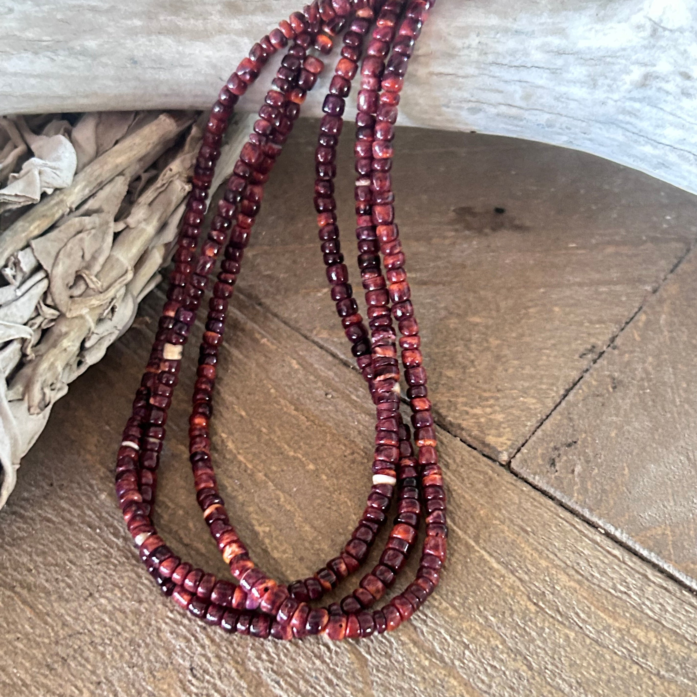 Red Purple Spiny Oyster Beads Pueblo Shaped Graduated 3-4mm 16"