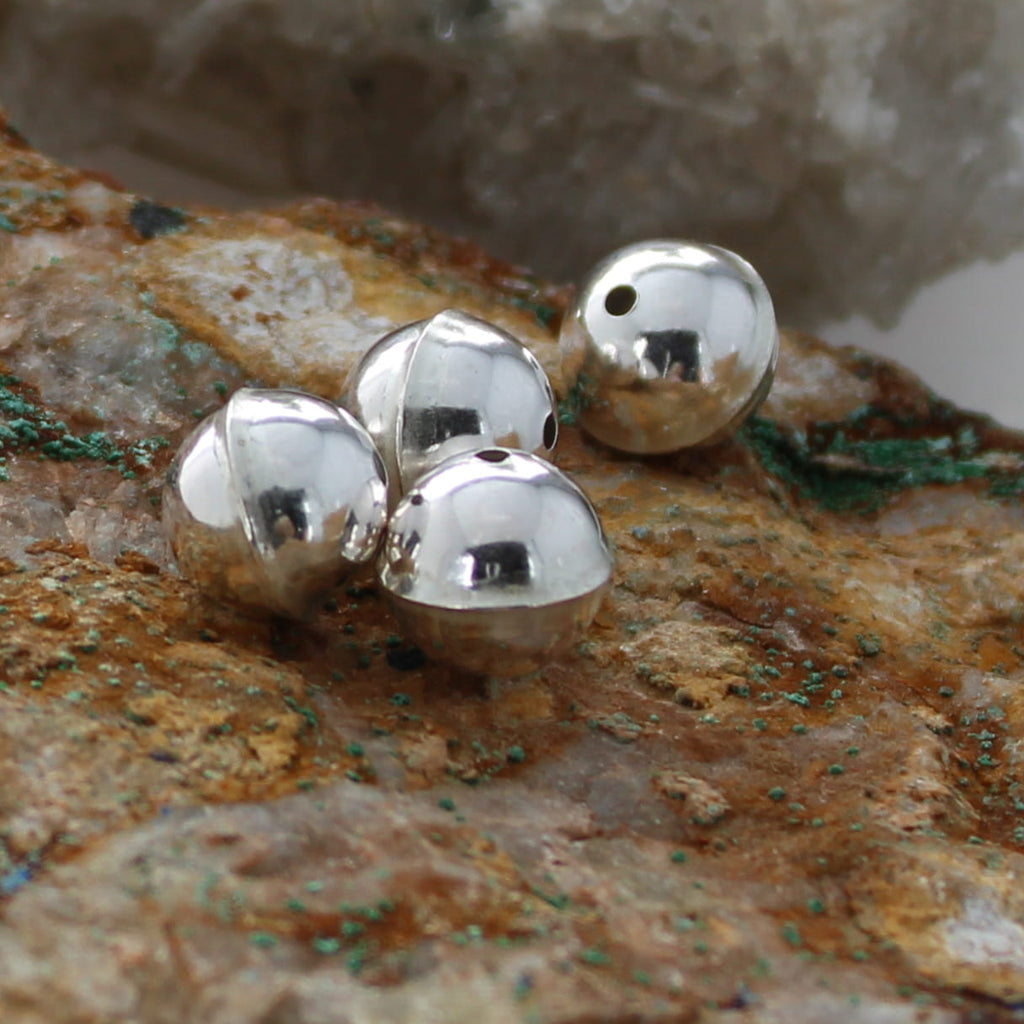 Bench Made Navajo Pearls 10mm Beads Pak of 4