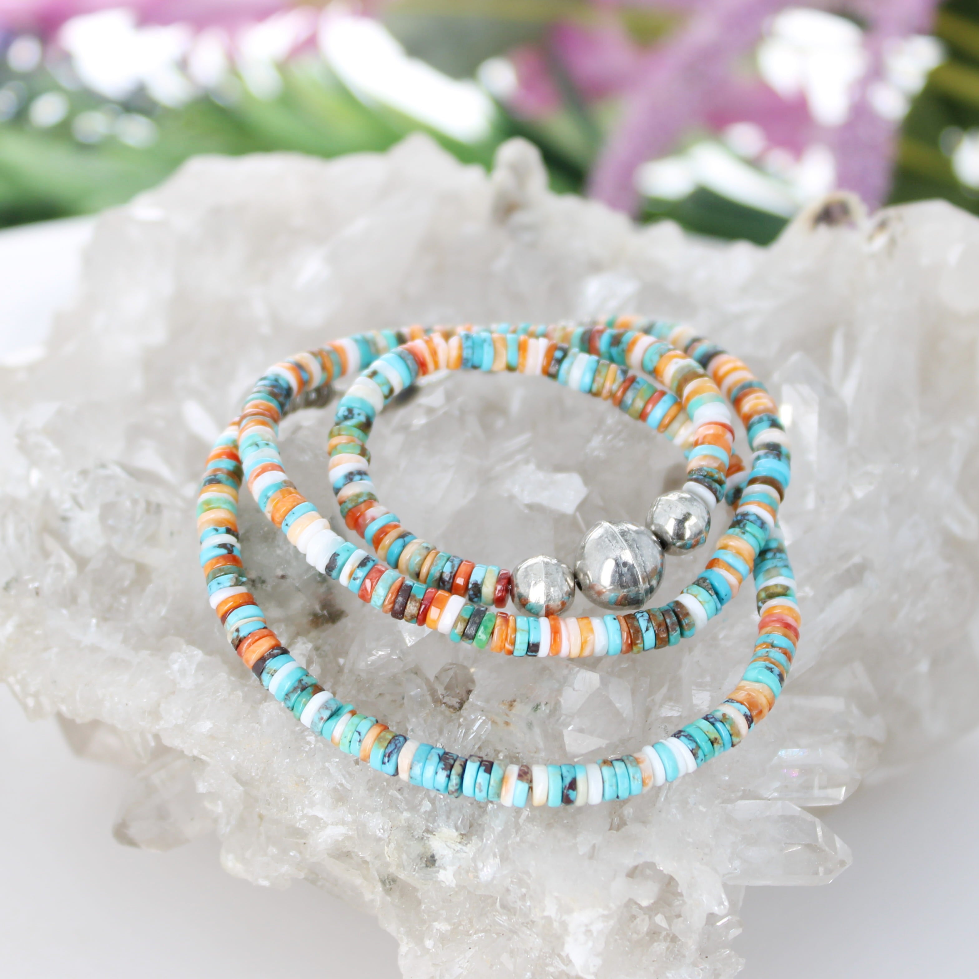 Spiny Oyster Turquoise Necklace Sterling Pueblo Beads 19"