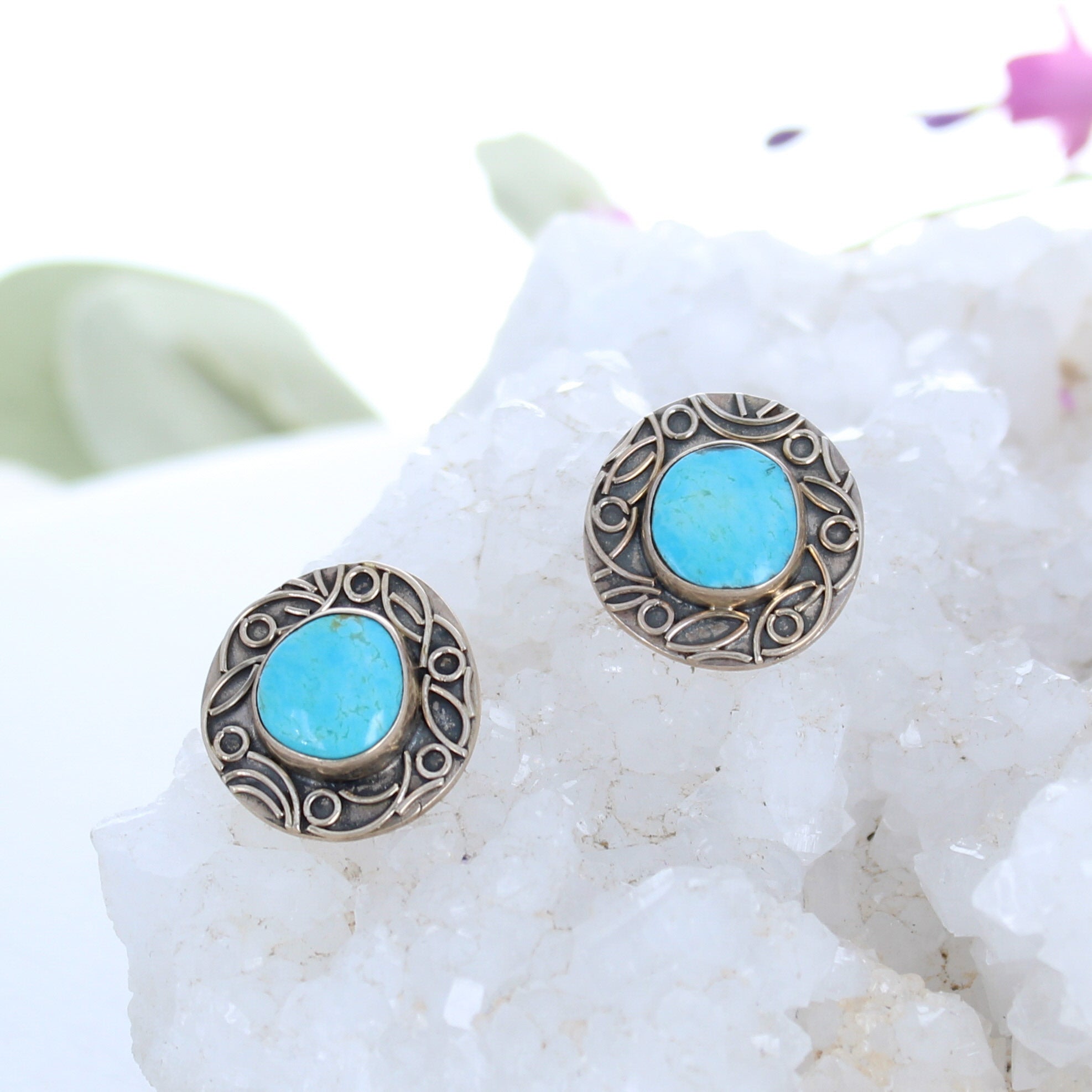 AAA Kingman Turquoise Sterling Earrings Post Style 14mm
