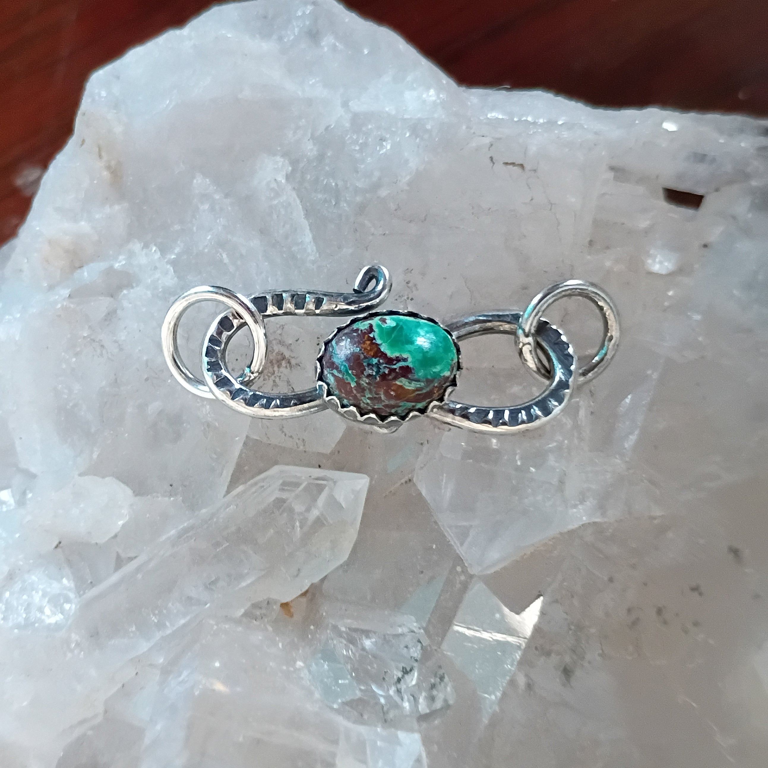 AAA Bisbee Arizona Malacite Clasp Sterling Oval Shape 6x8mm Southwestern Design