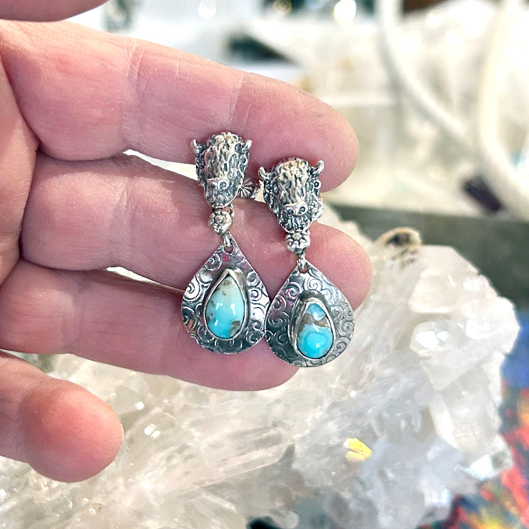 DRY CREEK TURQUOISE Earrings Buffalo Head Southwest Rare American Turquoise