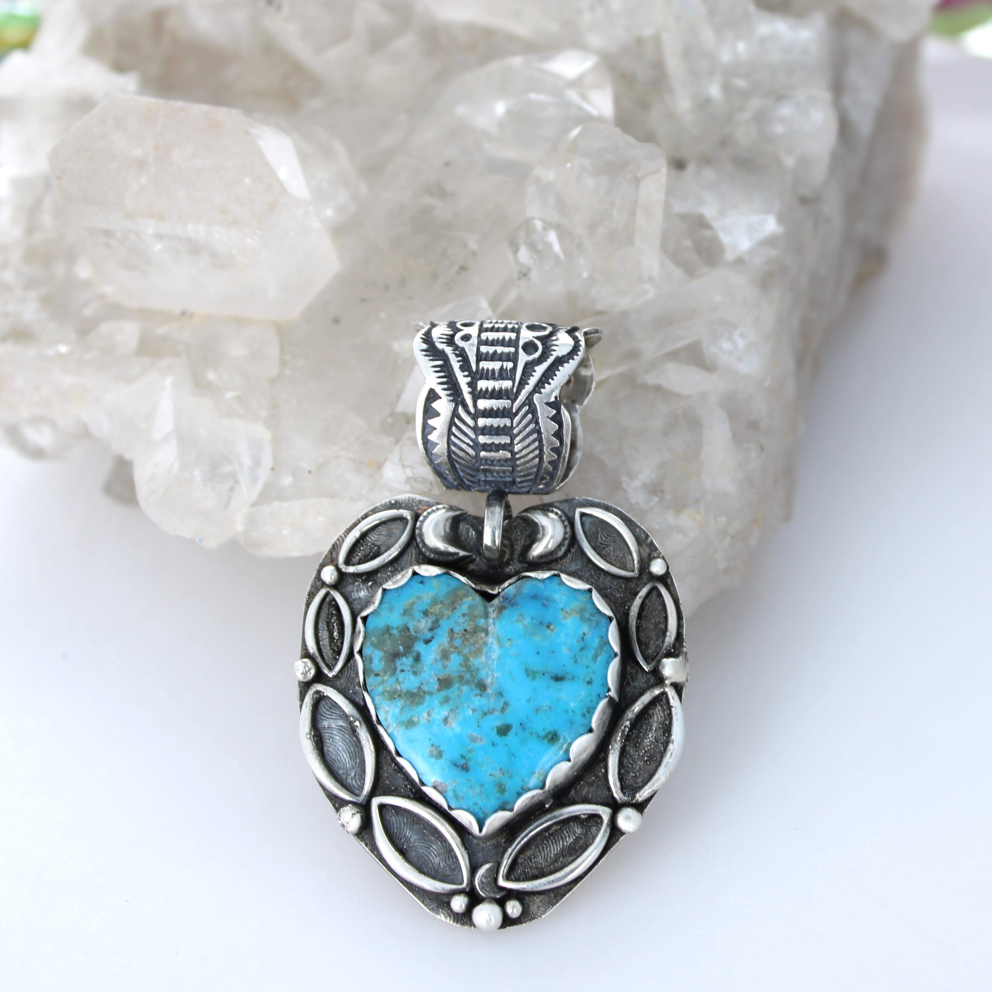 CONCHO PENDANT HEART Turquoise Southwest Style Large NewWorldGems