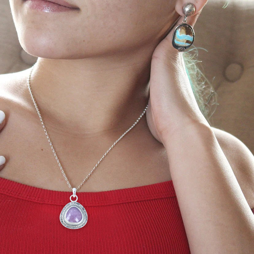 Gorgeous Pink Sapphire Sterling Silver Necklace Pendant Faceted