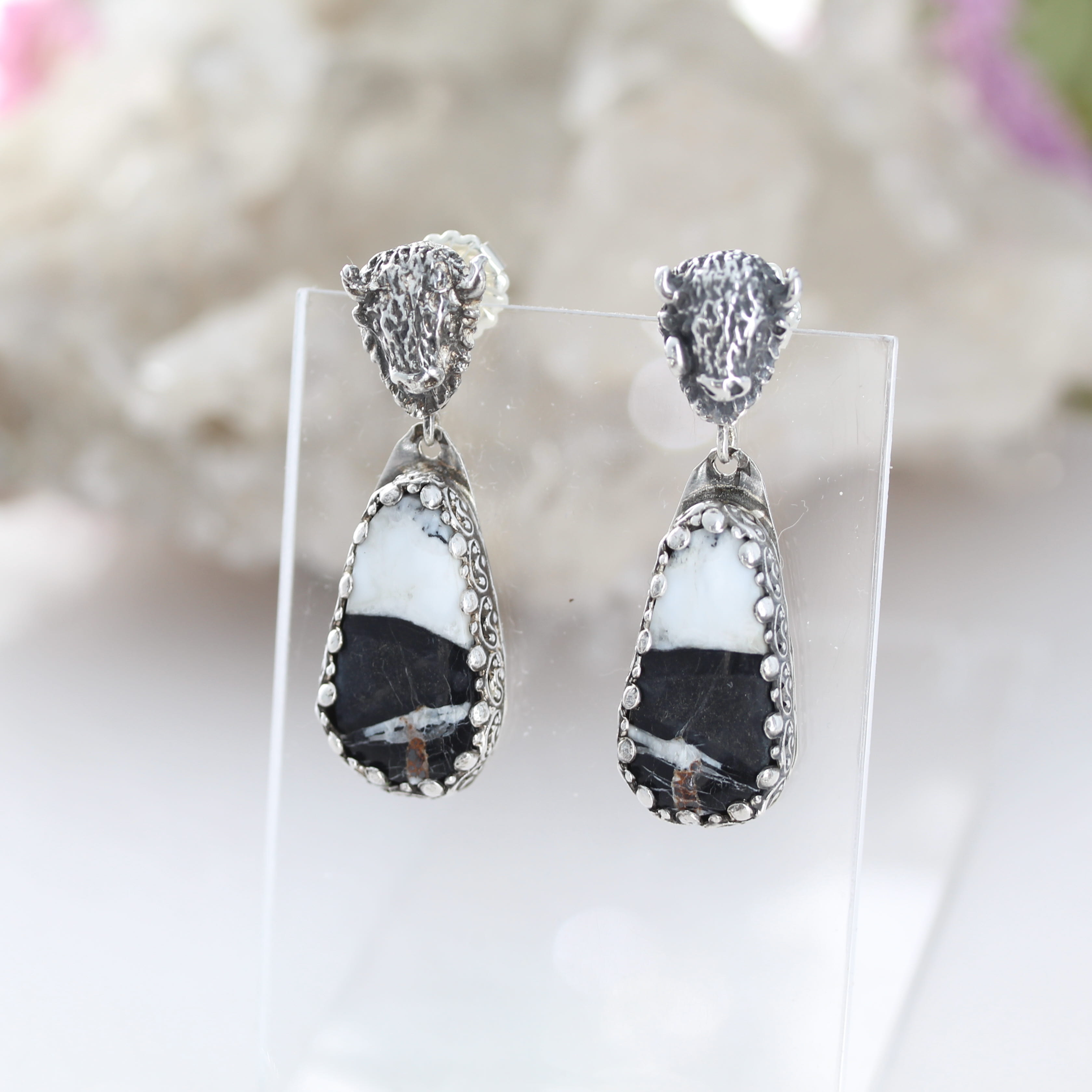 Buffalo Head White Buffalo Mine Turquoise Earrings Southwest Sterling #2