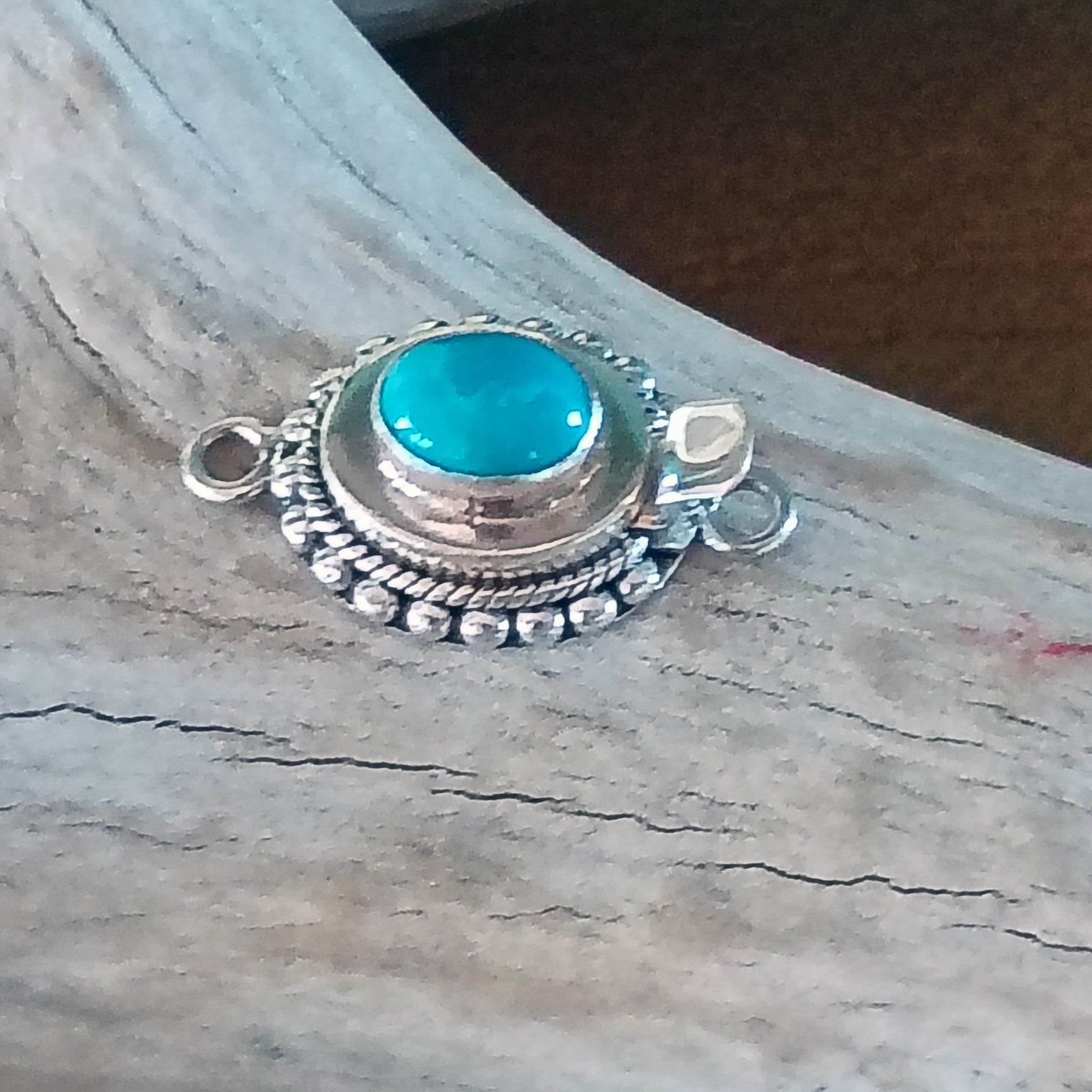 Bright Blue Kingman Turquoise Clasp Sterling Granulated Twist Wire Style 6x8mm Oval