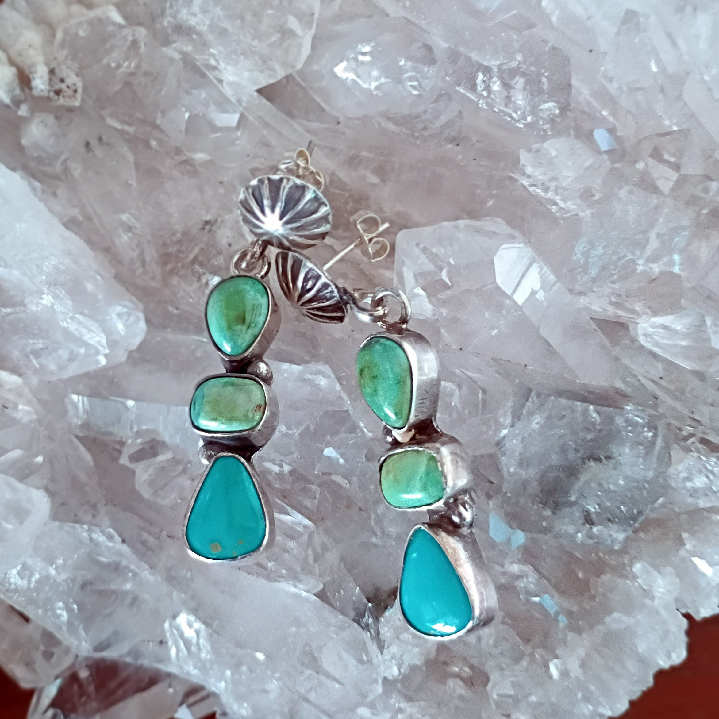 AAA Sonoran Gold Turquoise Earrings 3 Stone with Sunburst Post Design
