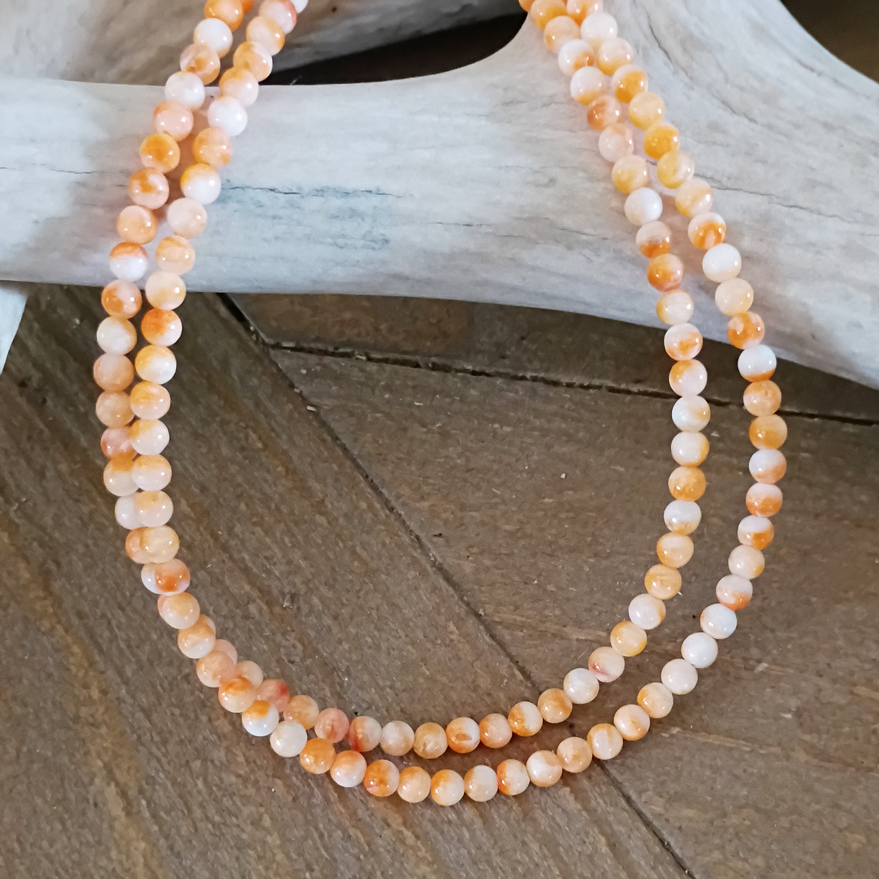 AAA Lite Apricot Orange Spiny Oyster Beads Round 4mm 16"
