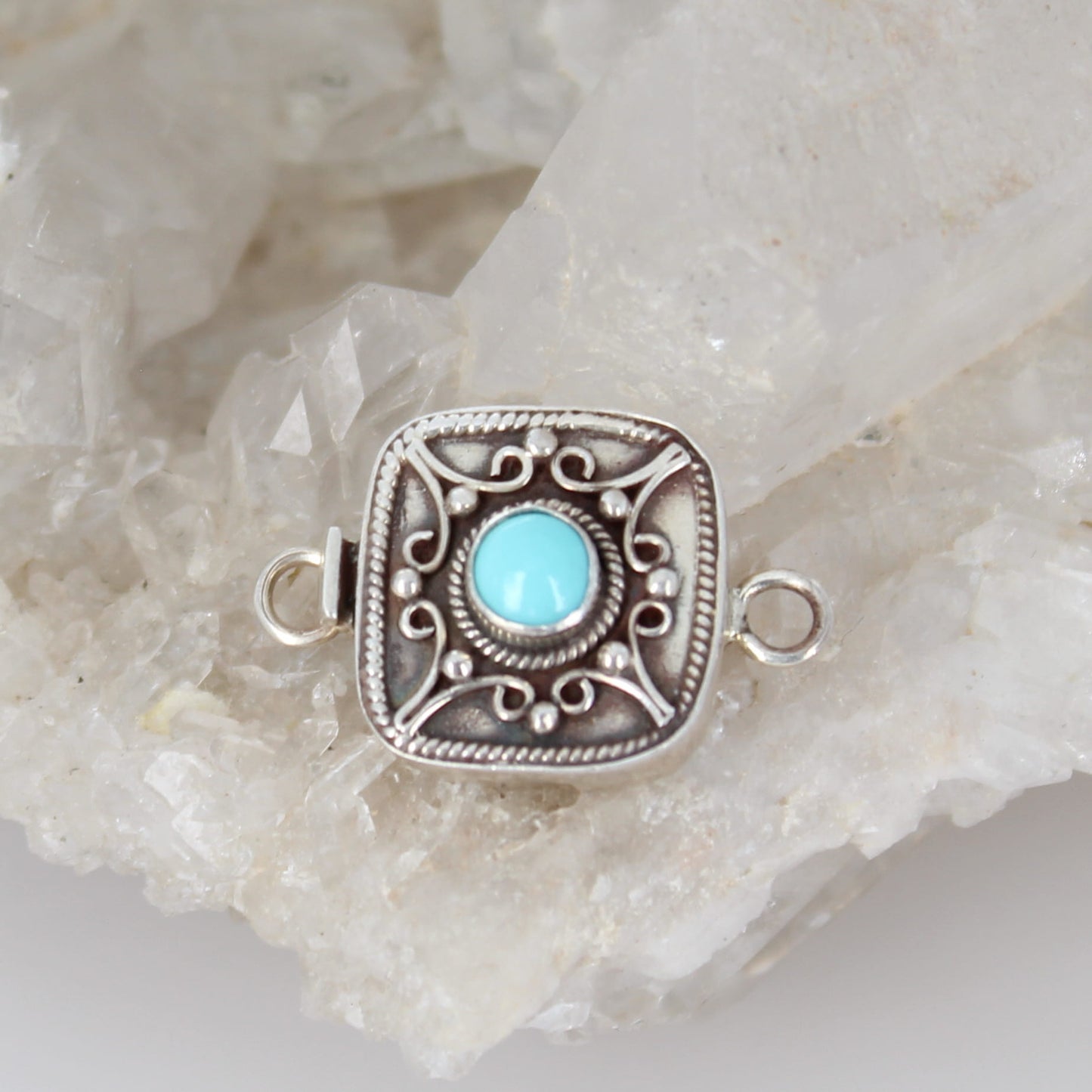AAA Sleeping Beauty Turquoise Clasp Sterling Wire Design 5mm