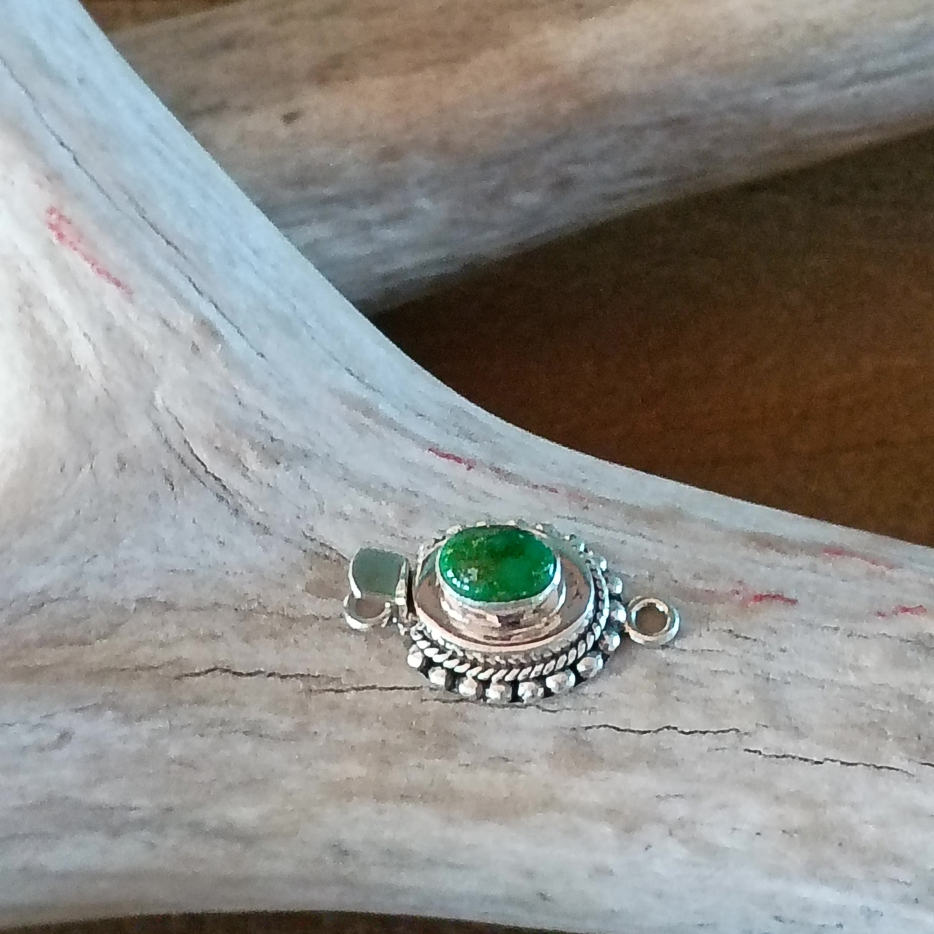 Sonoran Deep Lime Green Turquoise Sterling Silver Clasp 6x8mm Oval Ball Wire Southwestern Design