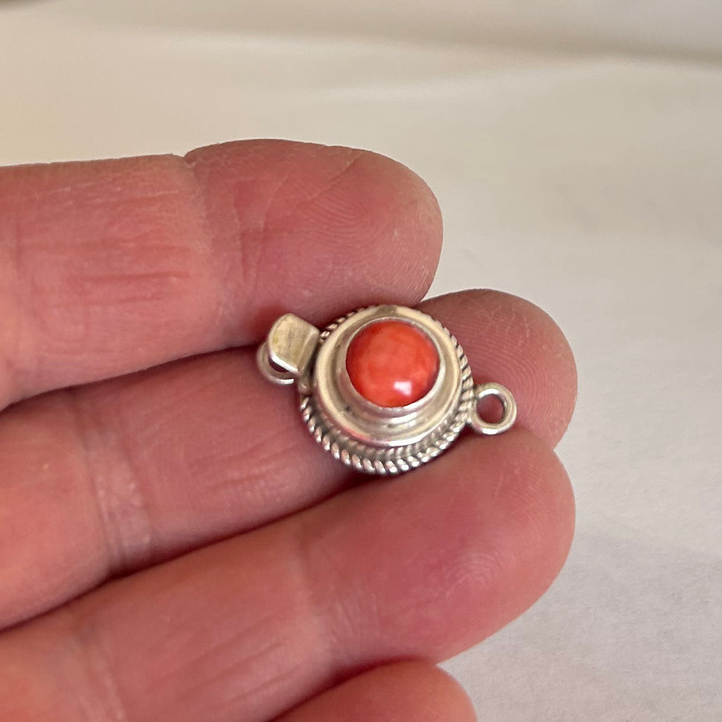 RED Spiny Oyster Clasp Sterling Round 8mm NewWorldGems