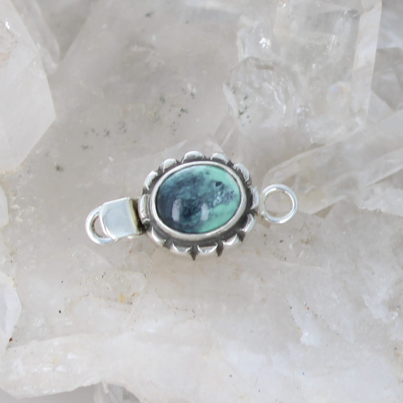 Gorgeous Mint Green NEW LANDER Turquoise Clasp Sterling Southwest 8x10mm