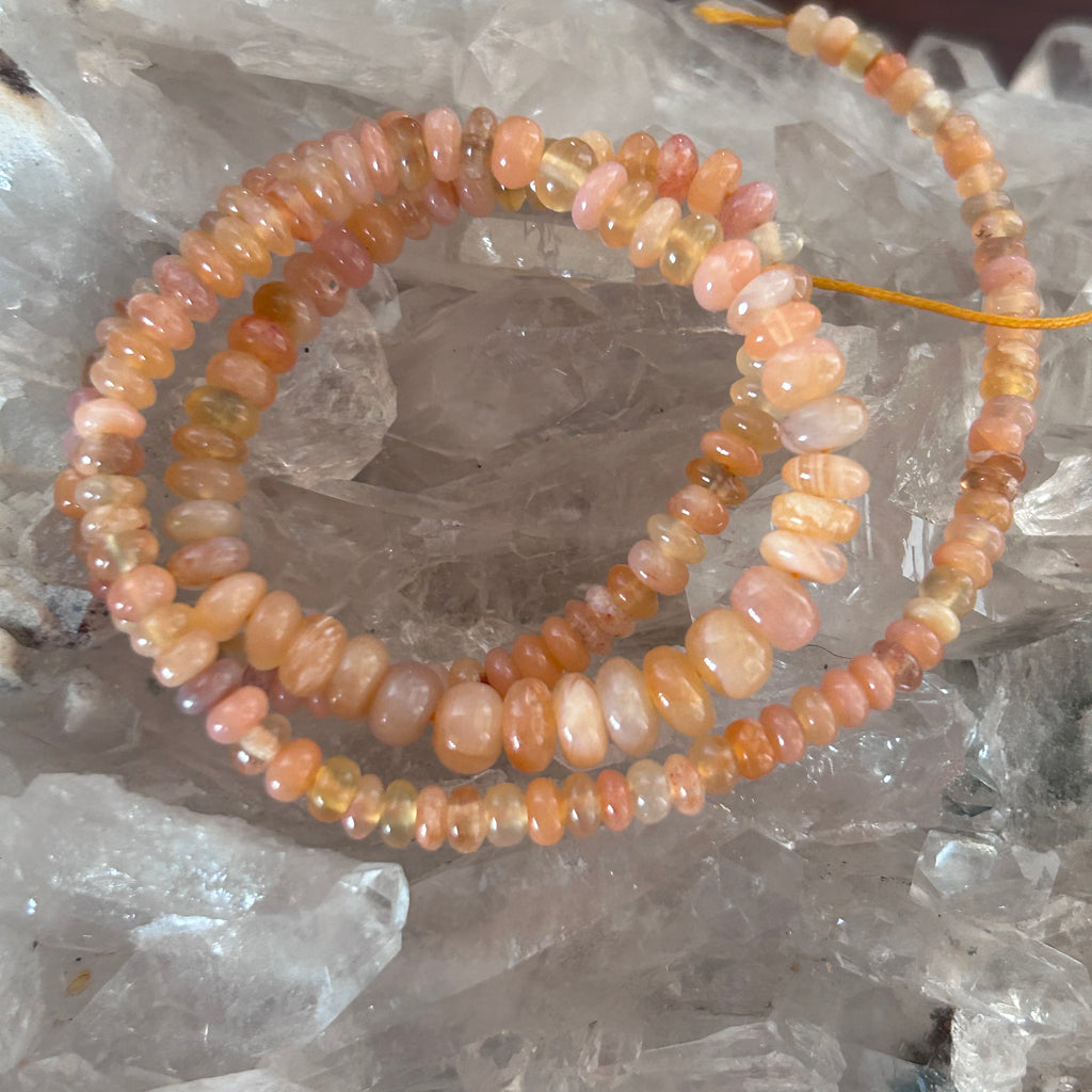 Stunning Mexican Opal Beads Rondelles Apricot Graduated 4 to 6.7mm 16"
