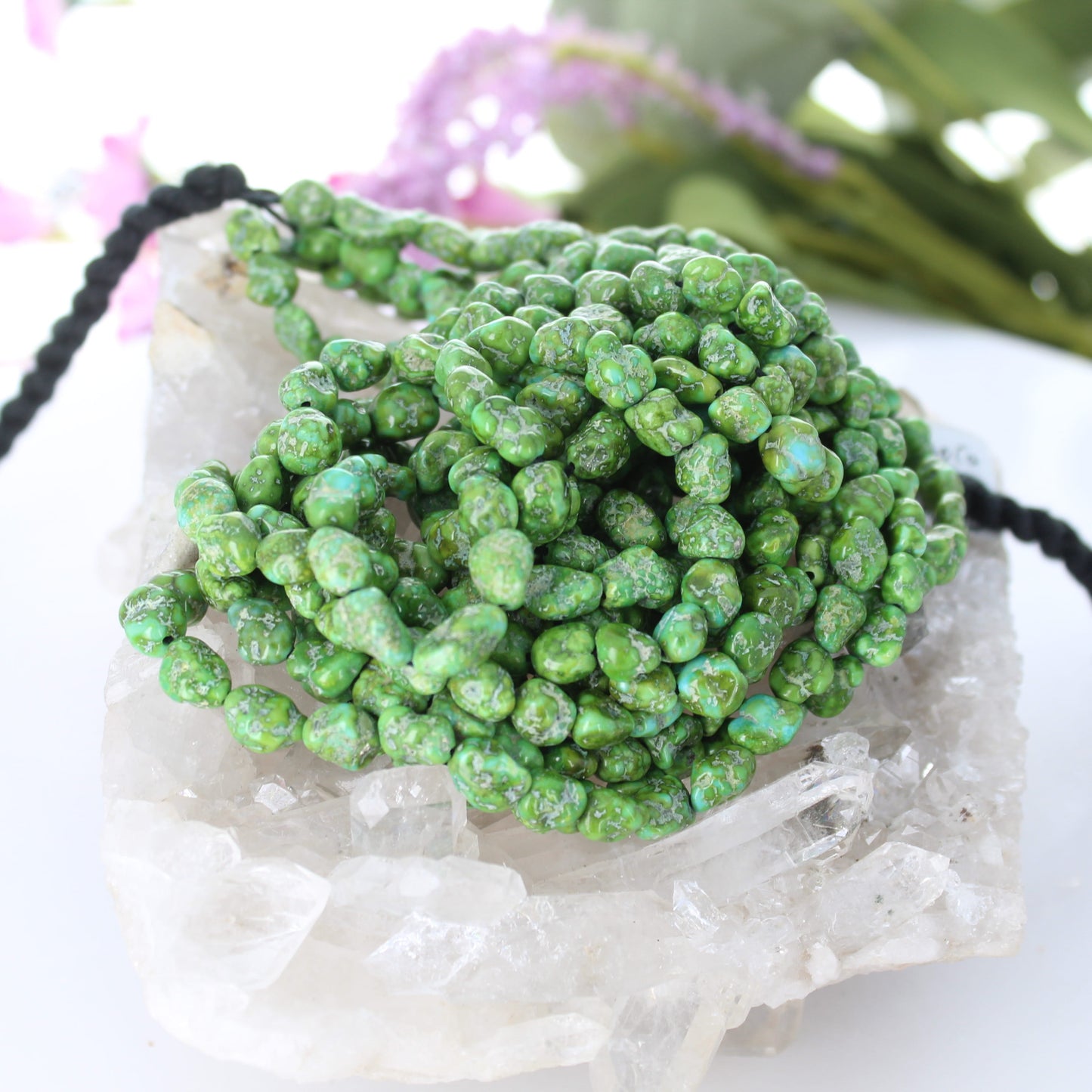 VIVID Sonoran Gold Turquoise Beads LIME GREEN 16" 6.5-7.5mm