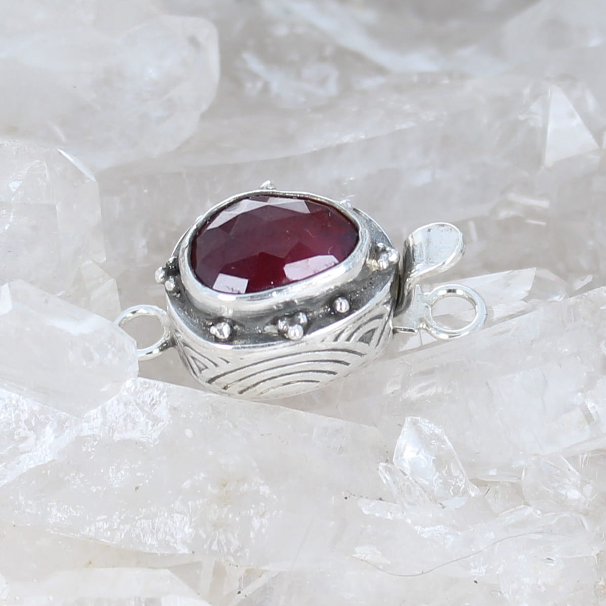 AAA Faceted Garnet Clasp Ball Design 11x8mm