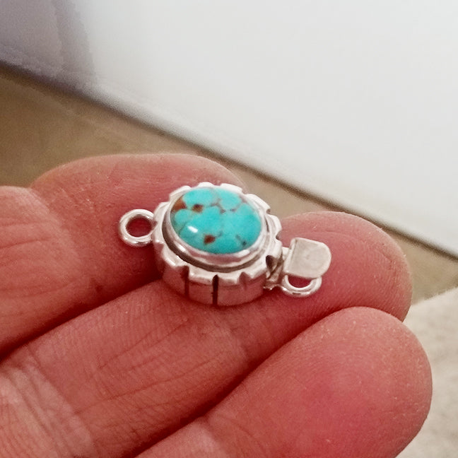 Rare Turquoise Nevada #8 Mine Clasp Sterling Silver Southwestern Design