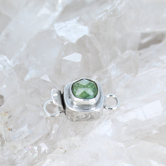 AAA Light Emerald Green Tourmaline Faceted Sterling Clasp Patterned Design