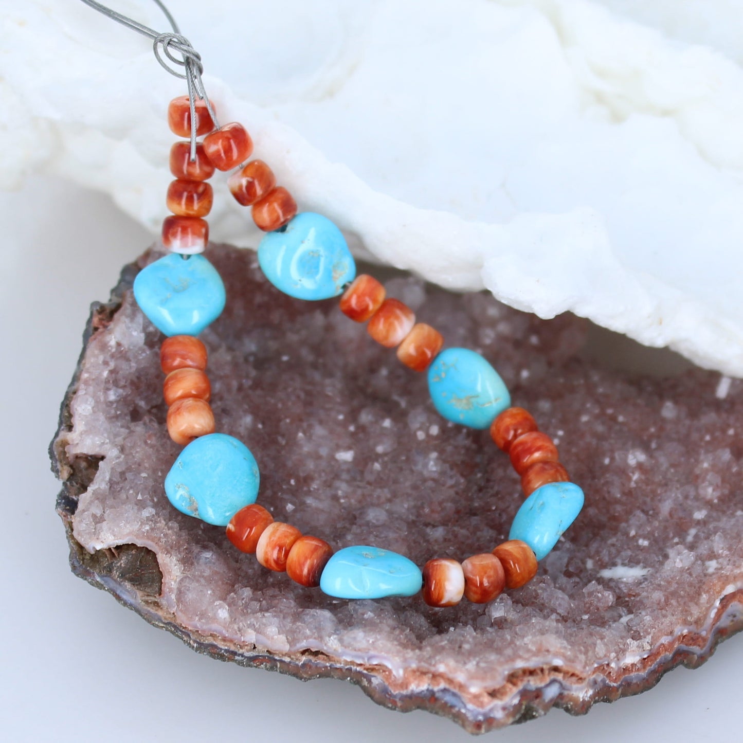 Castle Dome Turquoise and Spiny Oyster Pueblo Beads 6" -NewWorldGems
