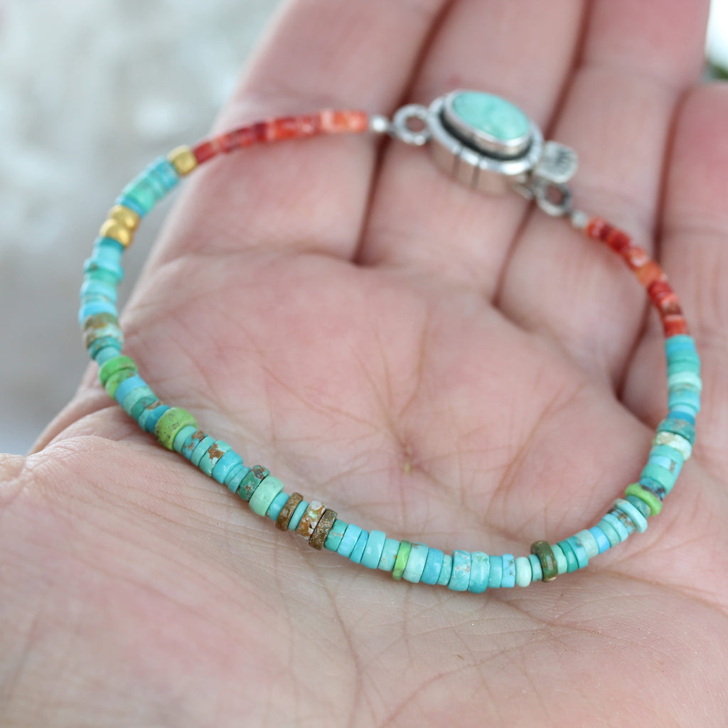 AAA Carico Lake Turquoise Spiny Oyster Bracelet Sterling Silver and 18K Gold