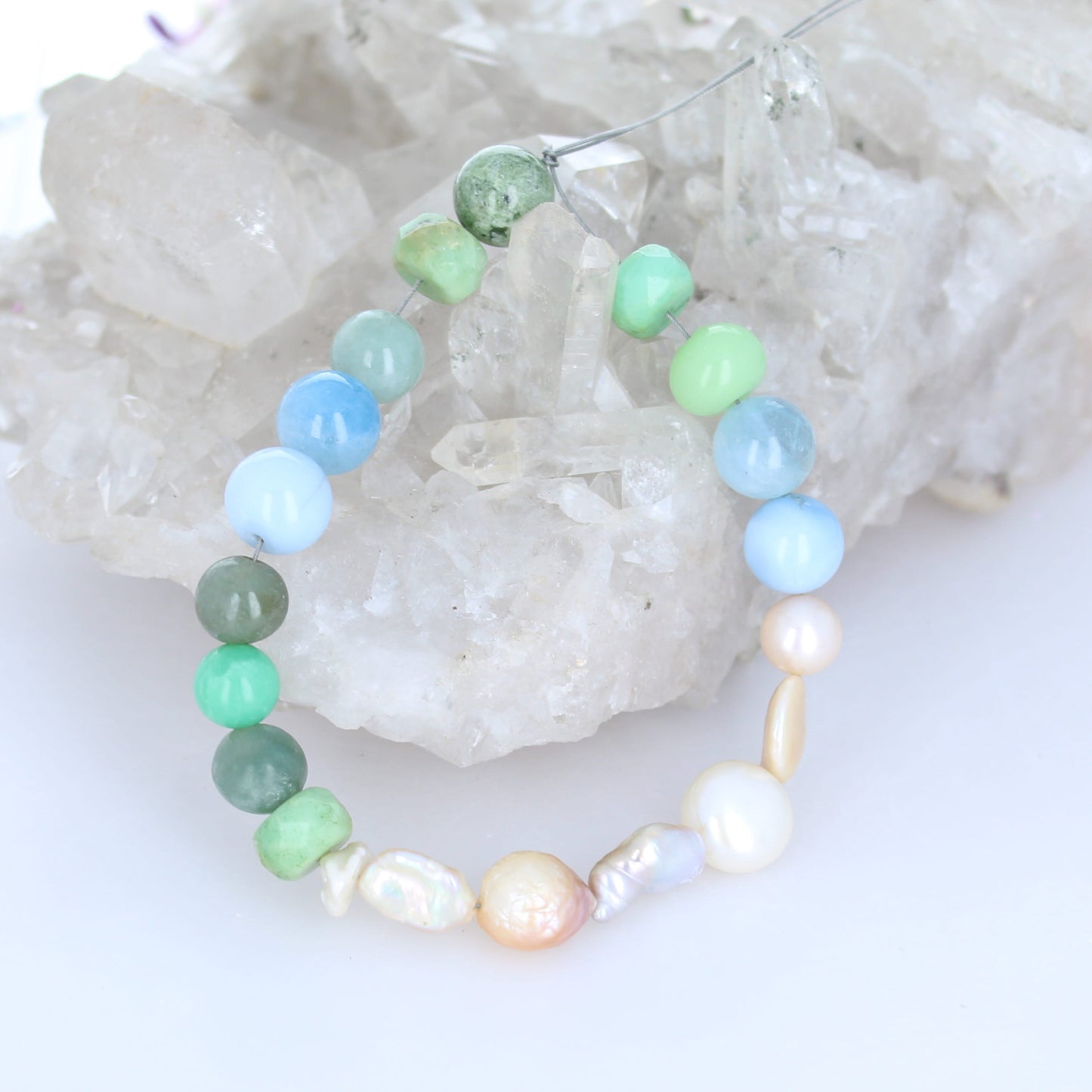 Pretty Spring Mixed Beads Chrysoprase, Pearl, Aquamarines 6.75"