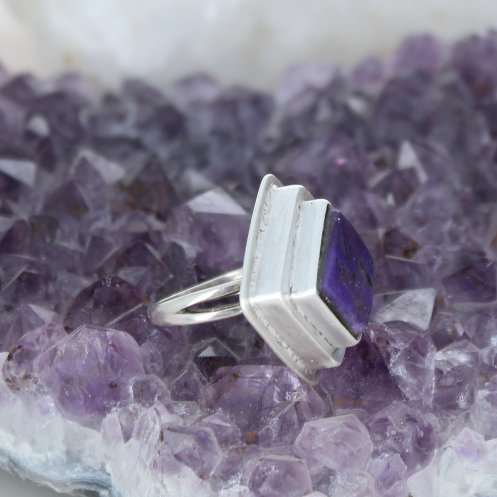 Regal SUGILITE RING Kite Shaped Sterling Size 6.5