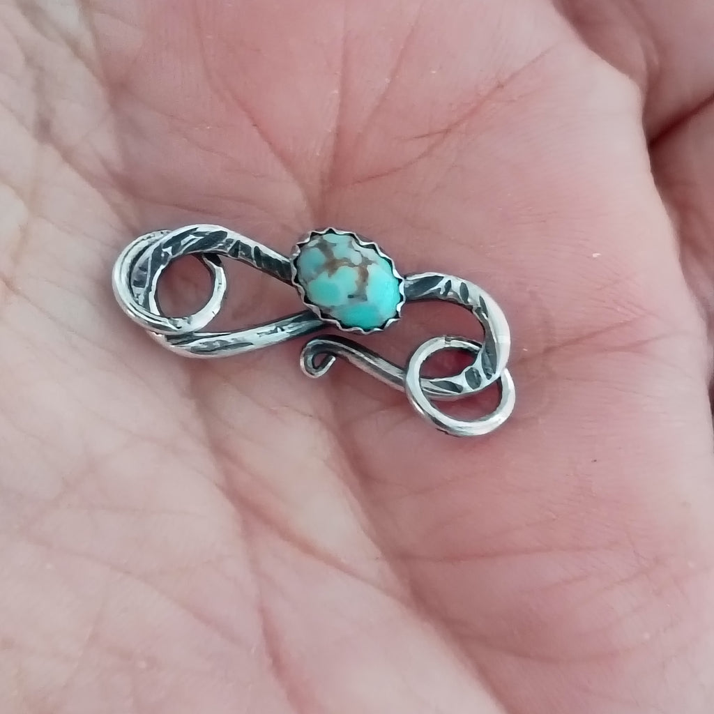 AAA Vintage Kingman Turquoise Clasp Sterling Silver 5x7mm S Shaped