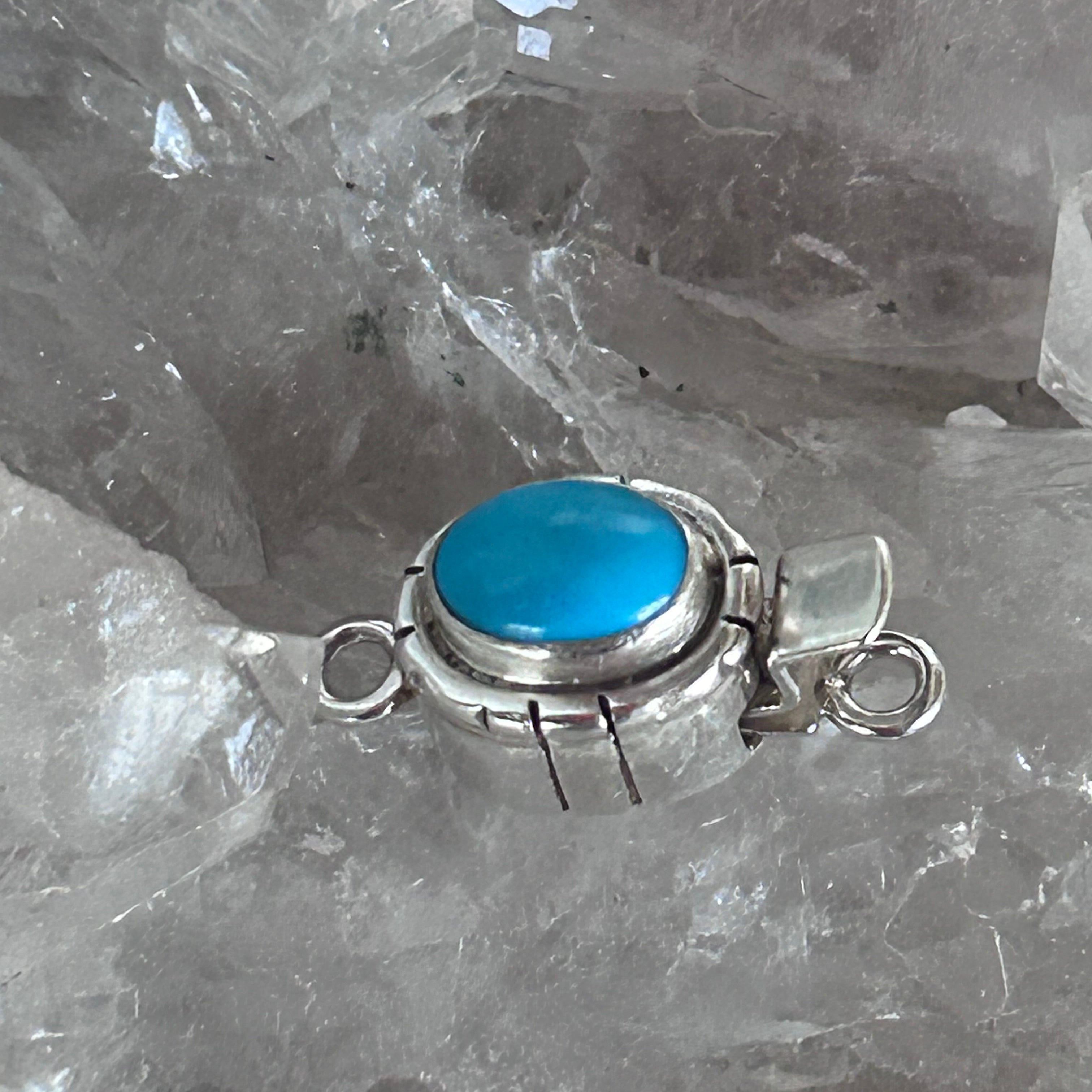 AAA Blue Sleeping Beauty Turquoise Clasp Oval 7x9mm Southwestern Design