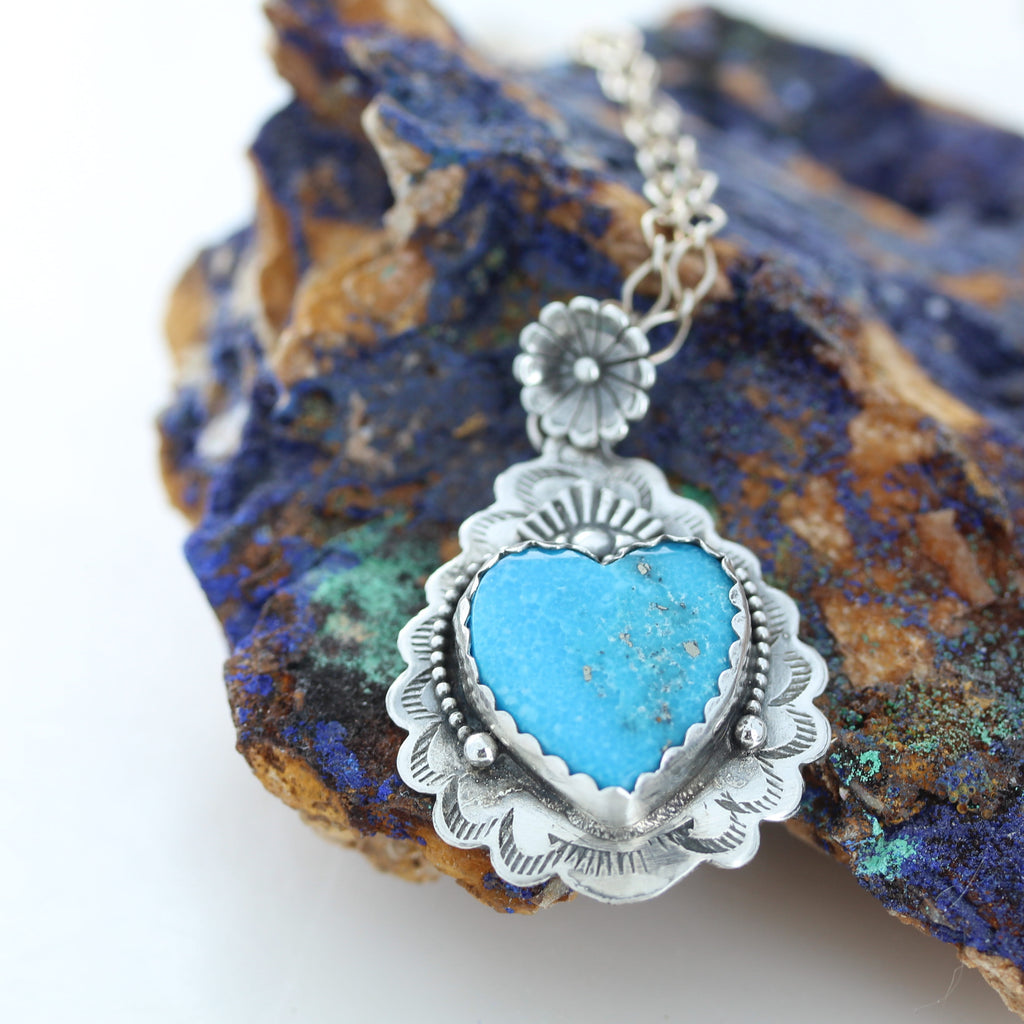 CONCHO EYE HEART Pendant Brilliant Blue Persian Turquoise