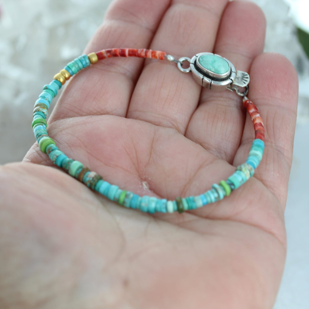 AAA Carico Lake Turquoise Spiny Oyster Bracelet Sterling Silver and 18K Gold