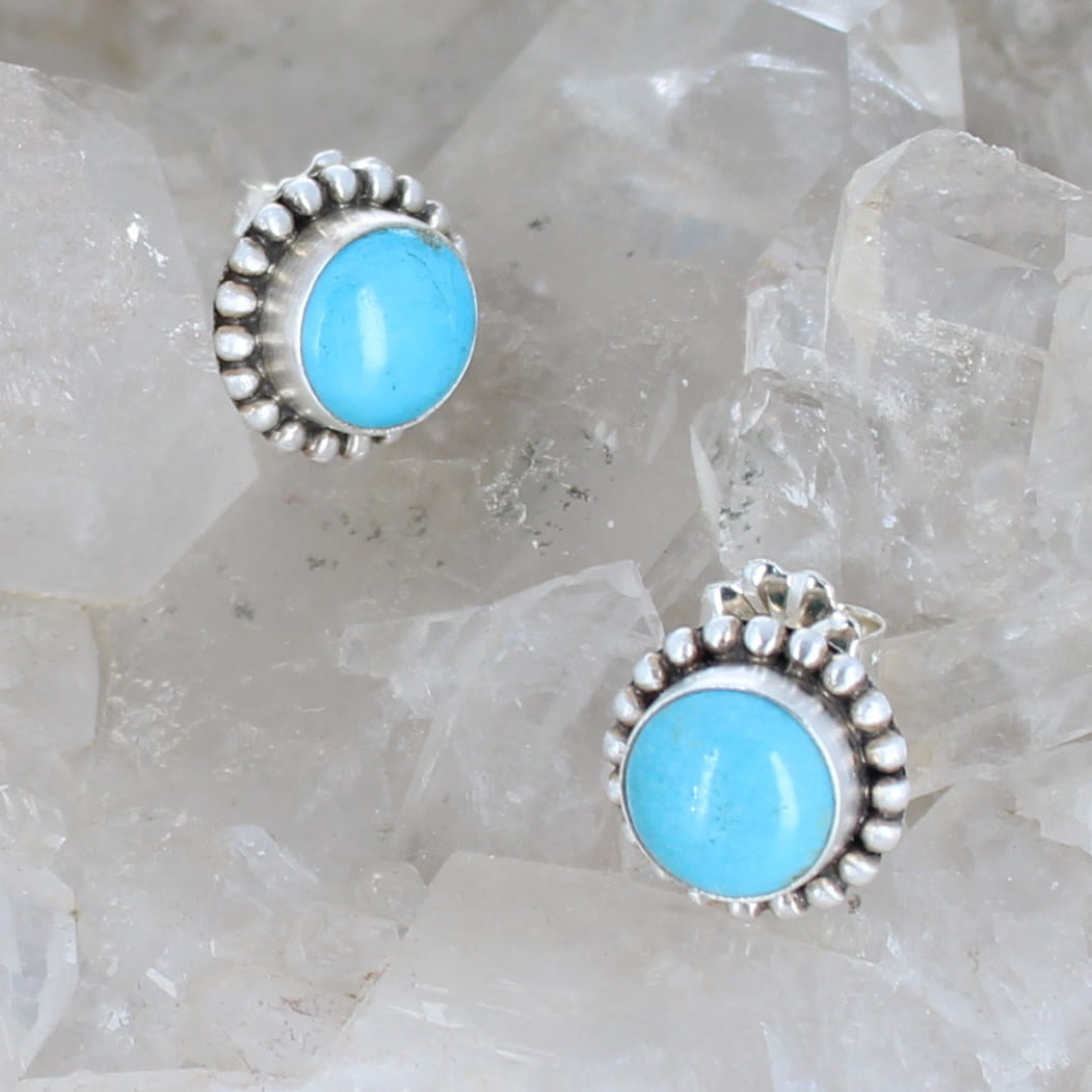 Kingman Turquoise Earrings Round 9.5mm Post Style