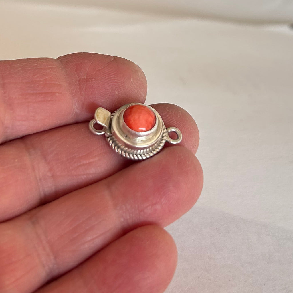 RED Spiny Oyster Clasp Sterling Round 8mm NewWorldGems