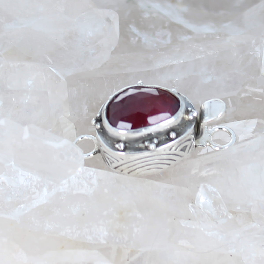 AAA Faceted Garnet Clasp Ball Design 11x8mm