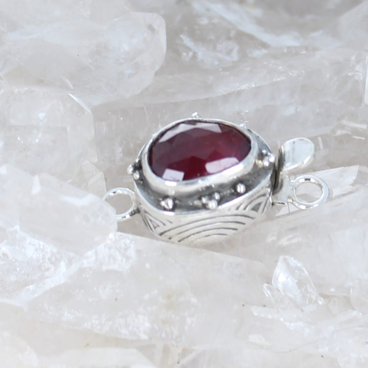 AAA Faceted Garnet Clasp Ball Design 11x8mm