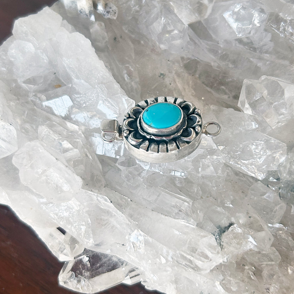 AAA Sleeping Beauty Turquoise Clasp Sterling Moon Petal Design Oval 8x10mm