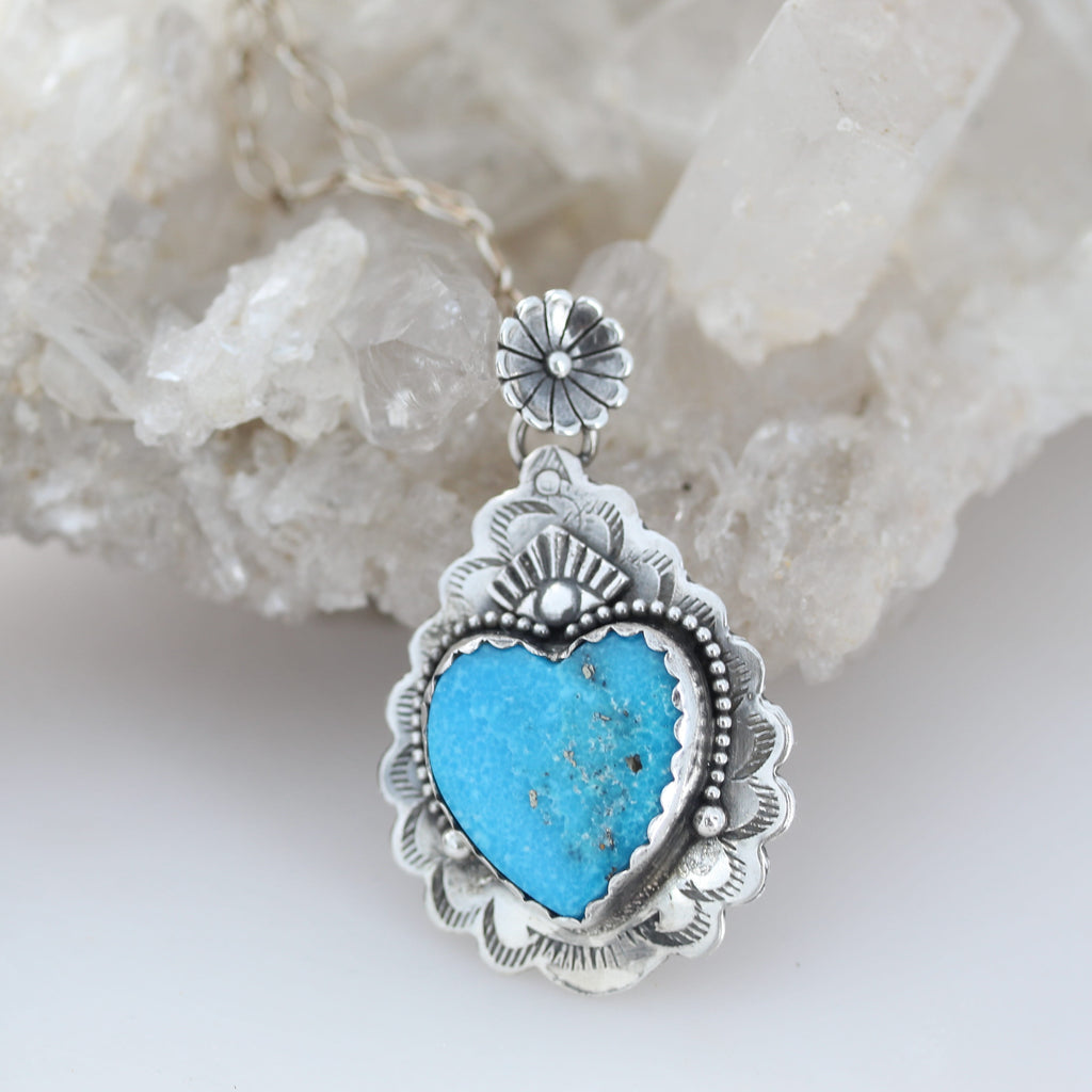 CONCHO EYE HEART Pendant Brilliant Blue Persian Turquoise
